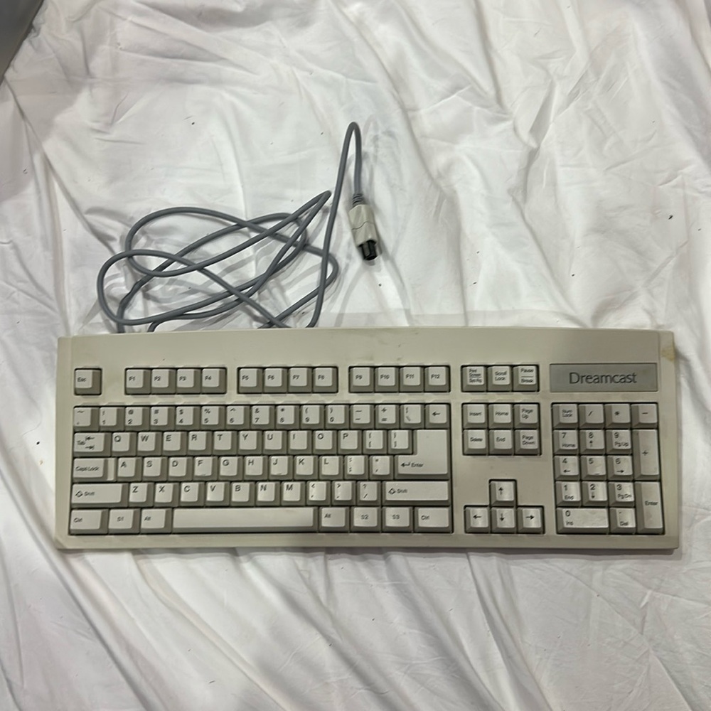 Sega Dreamcast, keyboard, model HKT – 7620